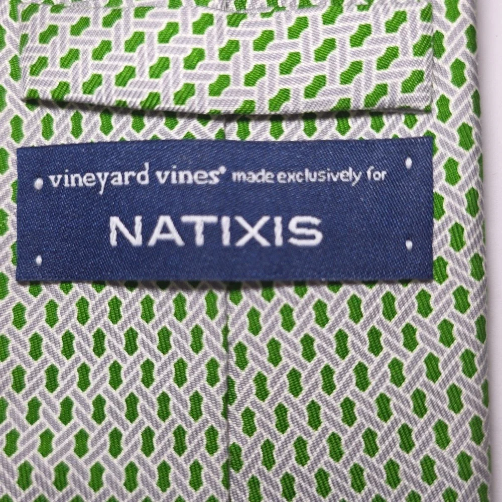 Vineyard‎ Vines for Natixis 100% Hand Made Silk Tie Green Gray Geometric Necktie